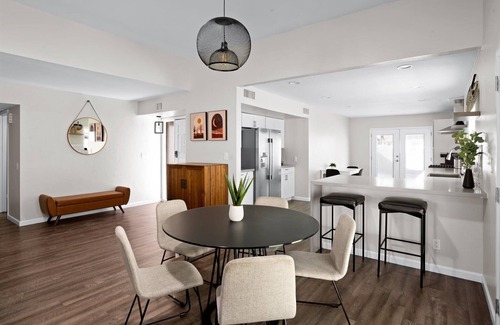 Litchfield Park Maison | Modern Comfort~ Pool~ BBQ~ Prime Location