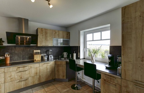 Glindfeld Maison | Modern, comfortable vacation home with large garden and veranda, between Winterberg and Willingen