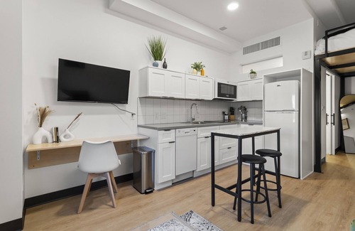 Capitol Hill Appartement | Modern Contemporary Studio in Downtown Denver