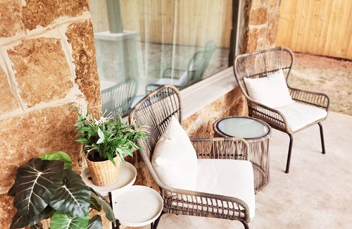Johnson City Maison | Modern Country Home at the start of the Hill Country Wine Trail