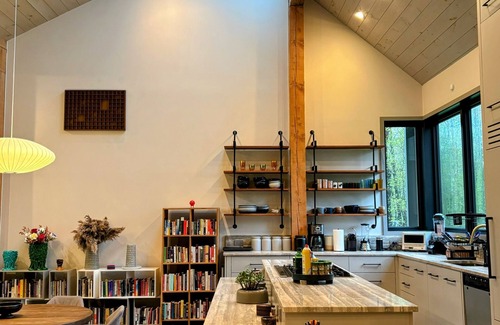 Austerlitz Maison | Modern Country Retreat with Designer Touches Near Lenox, Stockbridge, & Chatham