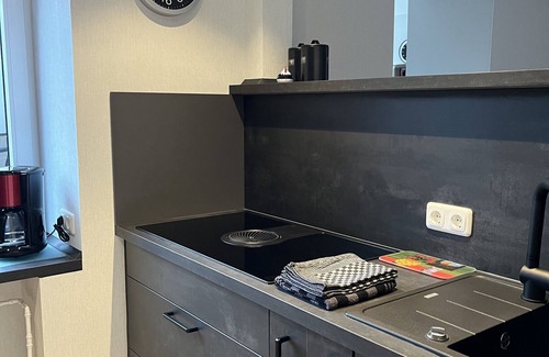 Voehl Appartement | Modern, cozy apartment with a wonderful view for your "happy time"
