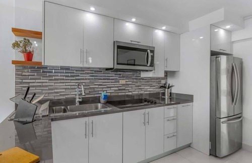 Eleanor Roosevelt Appartement | Modern & Cozy Getaway with Parking
