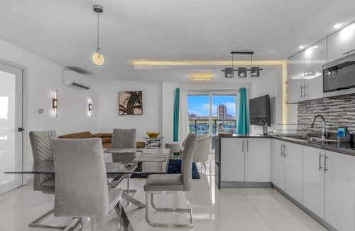 Eleanor Roosevelt Appartement | Modern & Cozy Getaway with Parking