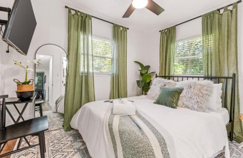 Tallahassee Maison | Modern & Cozy Midtown Charm Free Parking Fsu