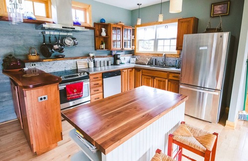 Lewisburg Maison | Modern Craftsman Home