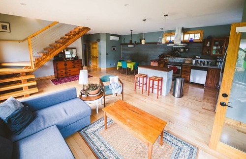 Lewisburg Maison | Modern Craftsman Home