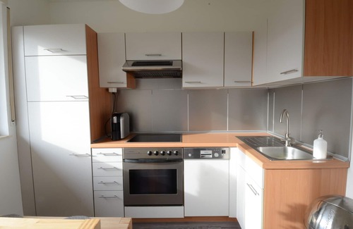 Kranichstein Appartement | Studio design moderne avec une vue magnifique et d'excellentes liaisons de transport