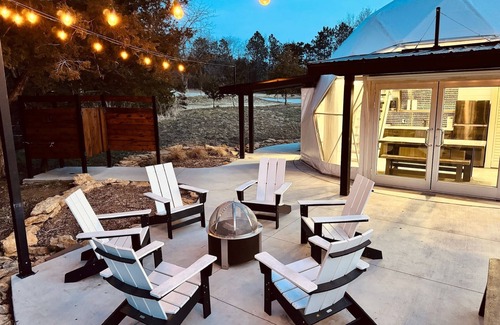 Ashland Maison | Modern Dome | 2 Bed, 1 Bath