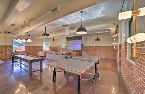Tulsa Maison | Modern Downtown Tulsa Friend Pad with Games!