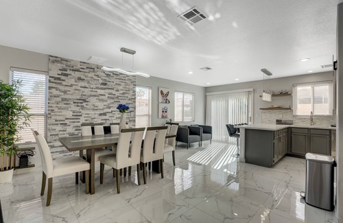 Summerlin Maison | Modern Dream Home 3BR/2.5BA + pool/bbq (50% off)