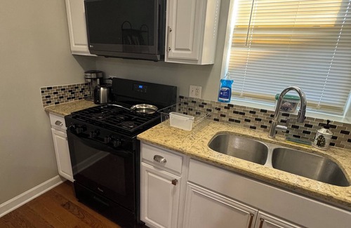 Woodlawn Copropriété | Modern Duplex-Obama & University Chicago Area 3BR, 2.5Bath. Enjoy entire unit.