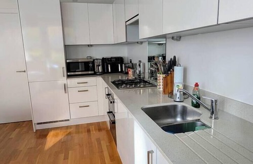 St. Dunstan's Appartement | Modern East London Apt. 3 bedrooms, 2 bathrooms