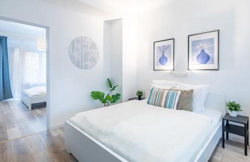 Lagymanyos Appartement | Modern Elegance Spacious and Cozy
