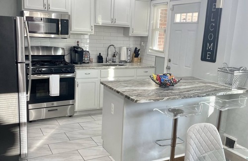 Fairlawn Maison | ✨Modern Estate✨ DC Row House 3Brd