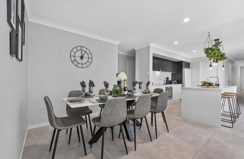 Newport Appartement | "Modern Family Buccaneer" - Newport Q 4020