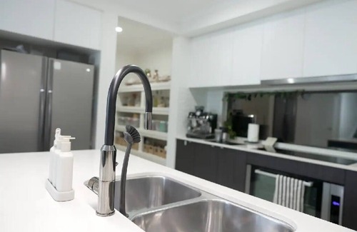Hemmant Maison | Modern family house close to the Airport & City Entire home in Hemmant Australia