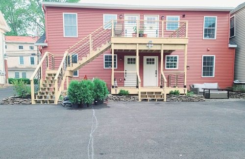 West Coxsackie Appartement | Modern Farmhouse Mid-Town Coxsackie - Unit 2