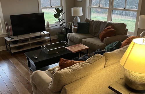 West Milton Autre | Modern farmhouse only 5 miles from Bucknell campus!