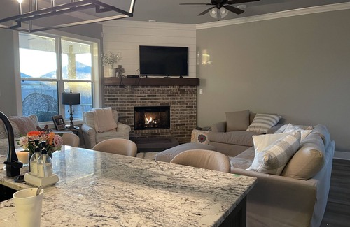 College Station Maison | Modern Farmhouse