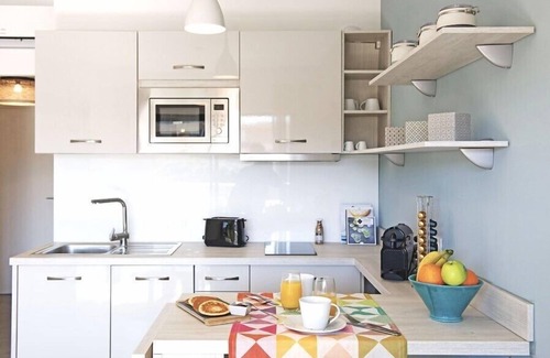La Faviere Appartement | T2 moderne avec Piscine et Parking à la Favière