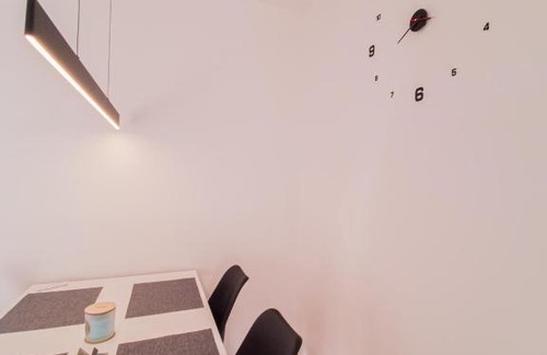 Hradec Kralove Appartement | Modern flat with large terrace
