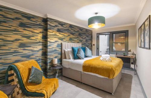 King's Cross Appartement | Modern & Funky 3-BR Duplex with Games Room & Sauna