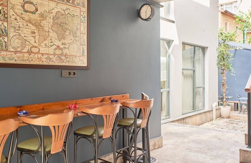 Balat Villa | Cozy Entire House 3 bdr & 2 bath