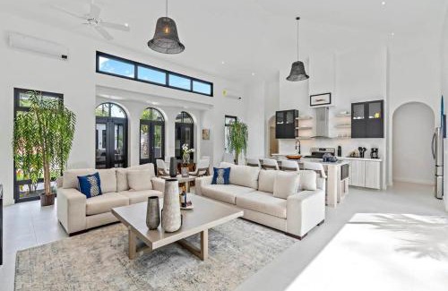 Potrero Maison | Modern Garden Villa with Private Pool, Outdoor Kitchen & Separate Casita Near Playa Potrero