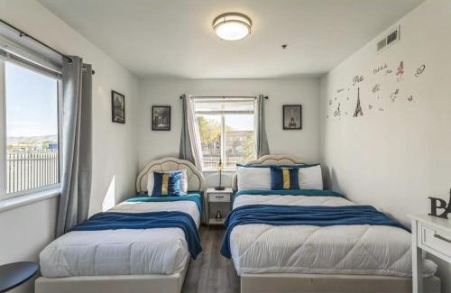 Reno/Tahoe Airport Appartement | Modern Getaway in the Heart of Reno
