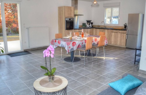 Chenonceaux Cottage | Gîte Confortable avec Jardin Privatif à Proximité des Châteaux de la Loire et Zoo de Beauval