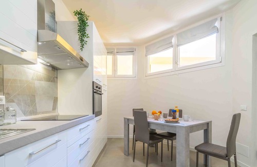 Portisco Appartement | Modern two-room apartment with WiFi