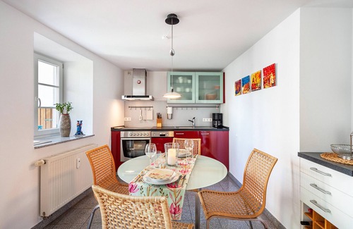 Bad Waldsee Appartement | Appartement "Am Stadtsee" avec vue sur le lac, jardin privé et Wi-Fi