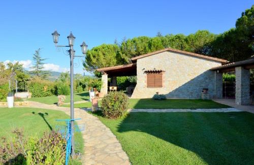 Marsciano Maison | Modern Holiday Home in Marsciano with Private Pool