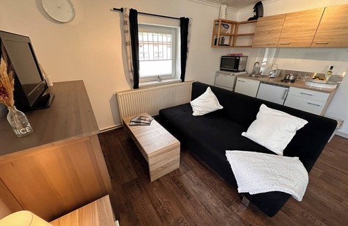 Warnow Appartement | Modern Holiday Home with Garden and Horse Riding near Warnow