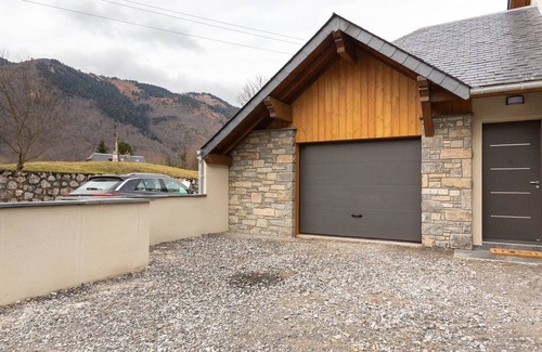 Peyragudes Maison | Maison d’exception 8 pers avec WiFi, garage sécurisé et linge inclus près de Loudenvielle