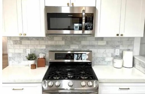 Mountain Home Maison | Modern Home Fully Remodeled W/Exercise Area