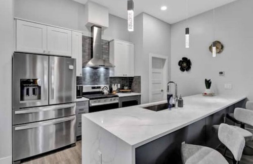 Dallas Maison | Modern Home near Downtown