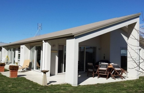 Tauranga Maison | Maison moderne près du café, passerelle / piste cyclable des zones humides