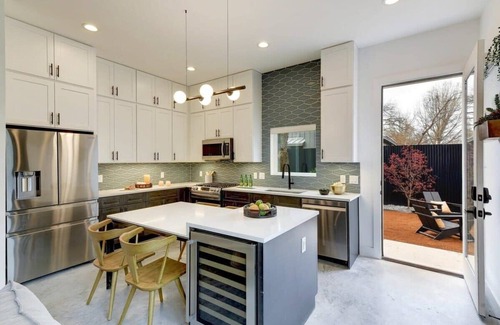 East MLK Maison | Modern Home with Hot Tub | Near Downtown