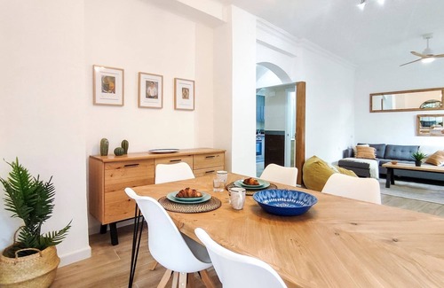El Molinillo Appartement | Modern home with yard Malaga center by SharingCo