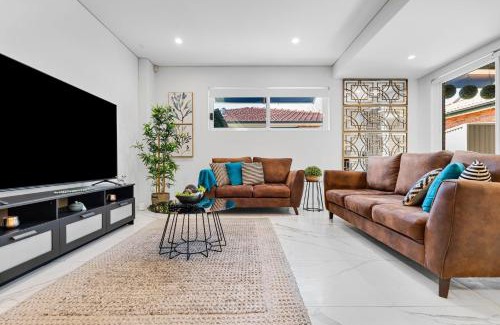 Lidcombe Maison | Modern House near Sydney Olympic Park