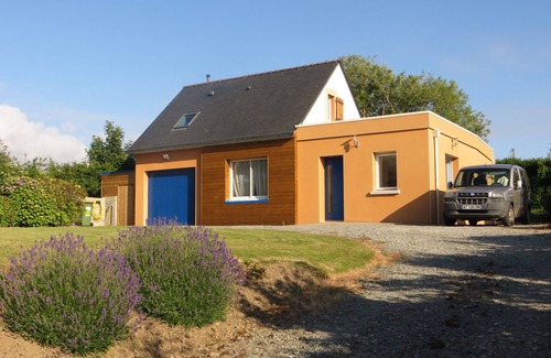 Landeda Maison | Maison moderne, au calme, très lumineuse avec jardin et terrasses