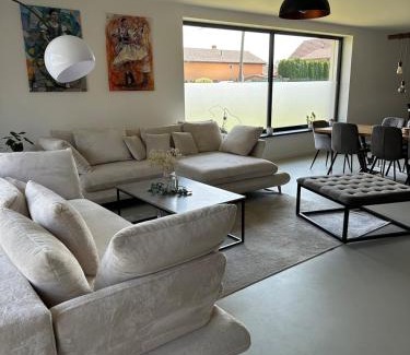 Seniakovce Maison | Modern House