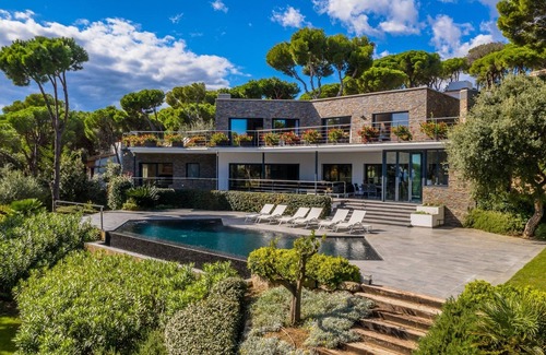 Calella de Palafrugell Cabine | Modern house with beautiful heated swimming pool
