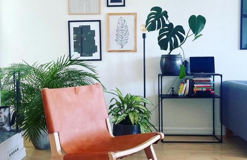 Lunde Appartement | Modern house with office possibilities