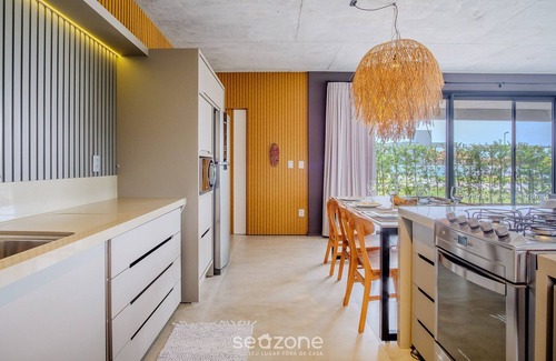 Praia do Rosa Appartement | Modern House With Pool Next to Surfland Roi00