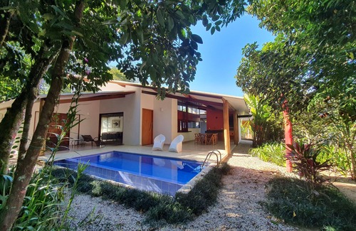 Itamambuca Maison | Modern house with pool for vacation on Itamambuca Beach