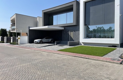 Prymors'kyi district Maison | Modern house with private pool - 5 min to the private beach