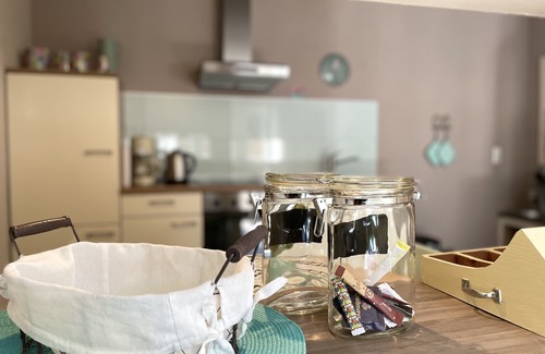 Hauenstein Appartement | Modern, individually furnished apartment on the edge of the forest